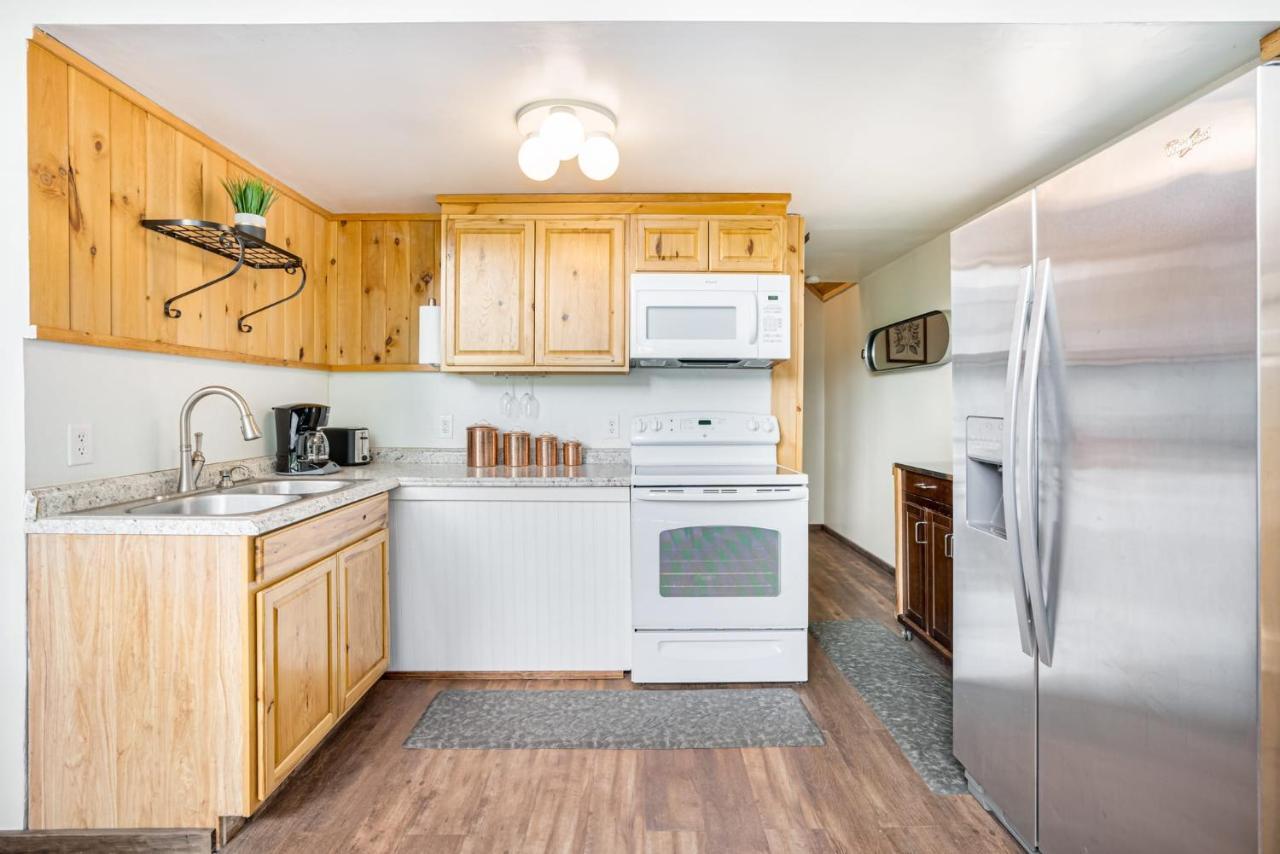 Hedgesville Quaint Loft Cabin W Hot Tub, Firepit, Deck & Grill מראה חיצוני תמונה