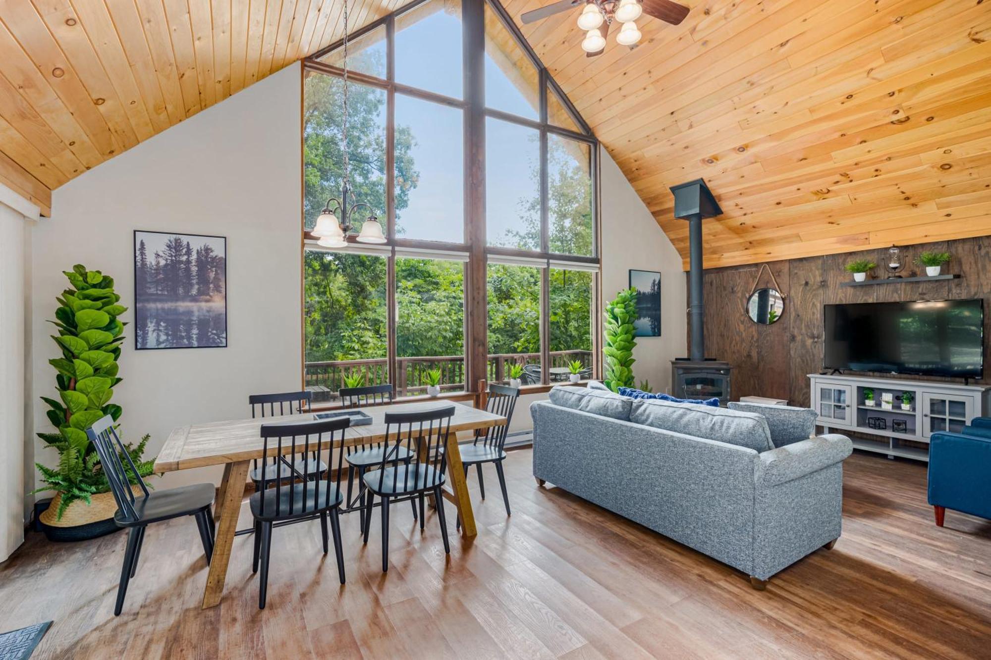 Hedgesville Quaint Loft Cabin W Hot Tub, Firepit, Deck & Grill מראה חיצוני תמונה