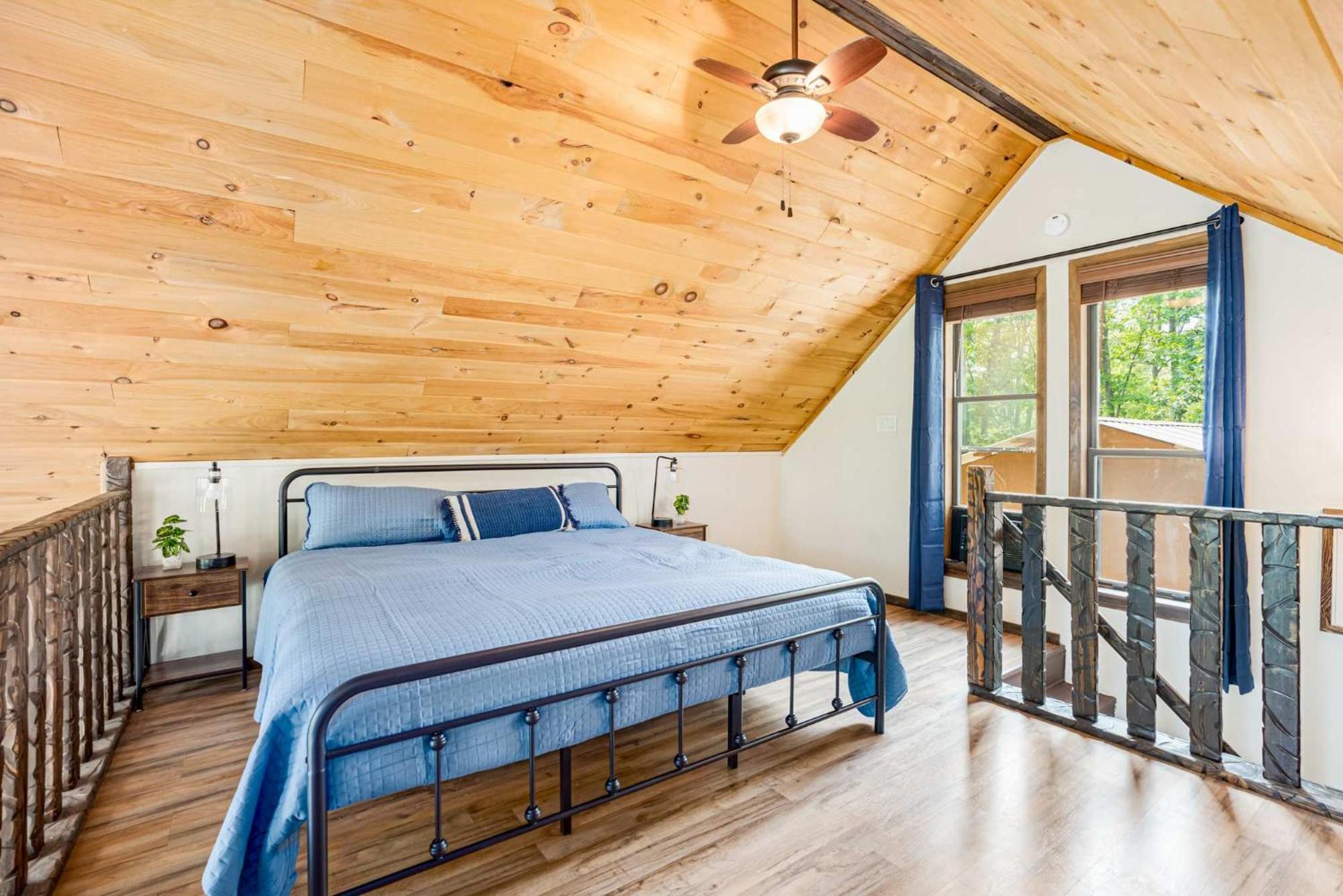 Hedgesville Quaint Loft Cabin W Hot Tub, Firepit, Deck & Grill מראה חיצוני תמונה